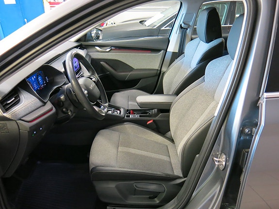 Skoda Octavia 12 of 30