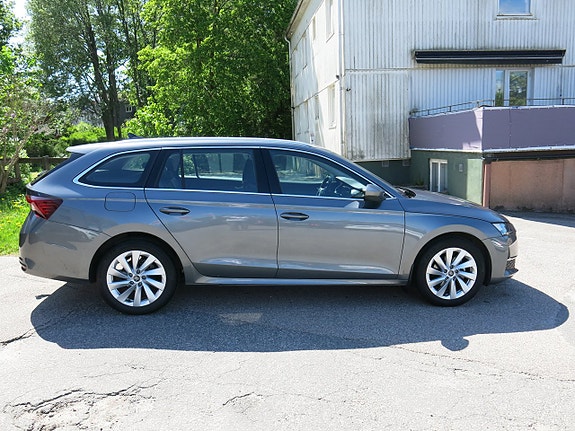 Skoda Octavia 6 of 30