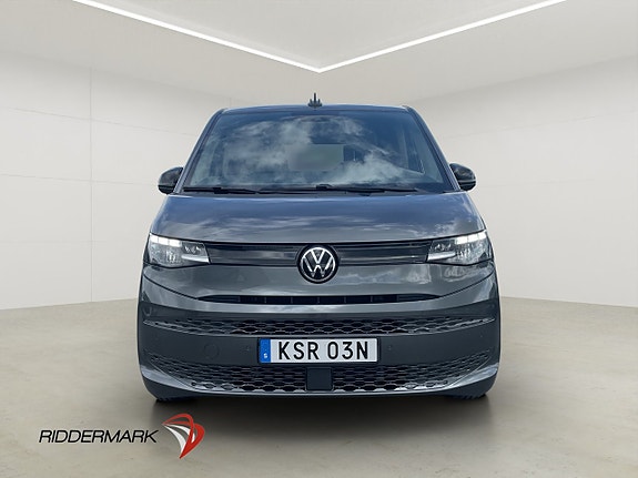 Volkswagen Multivan 5 of 30