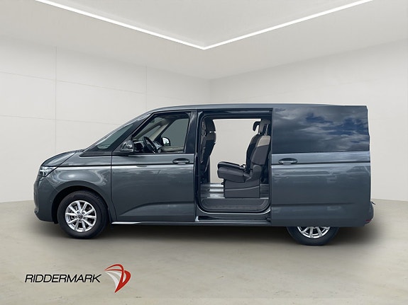 Volkswagen Multivan 12 of 30