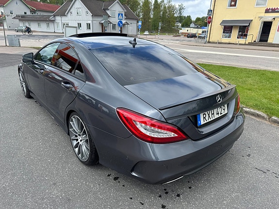 Mercedes-Benz CLS350 10 of 15