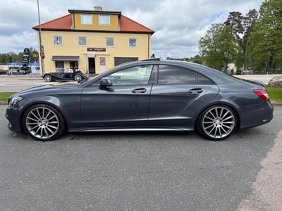 Mercedes-Benz CLS350 6 of 15