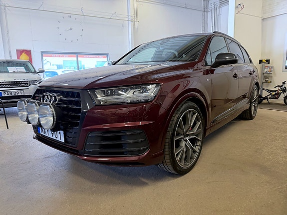 Audi SQ7 17 of 19