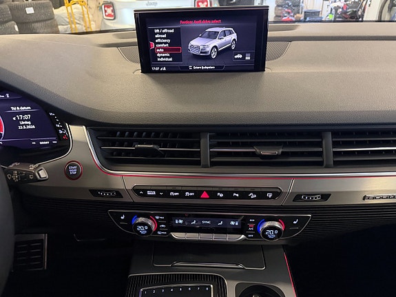 Audi SQ7 5 of 19
