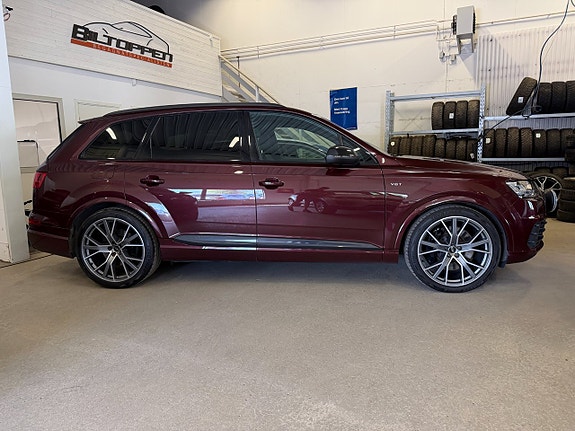 Audi SQ7 11 of 19
