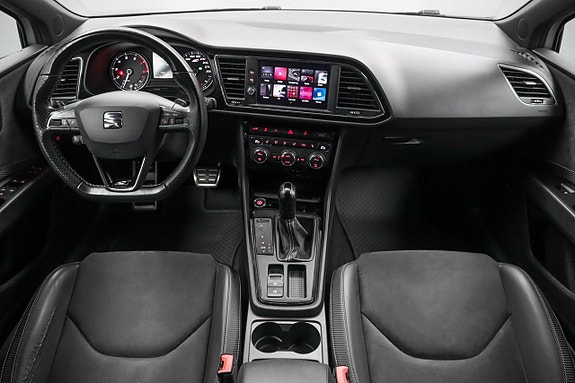Seat Leon 2 of 5