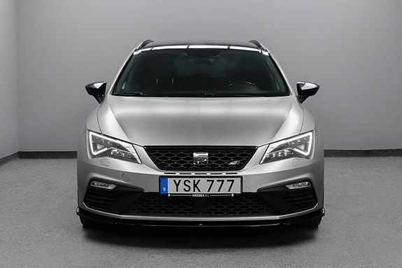 Seat Leon 3 of 5