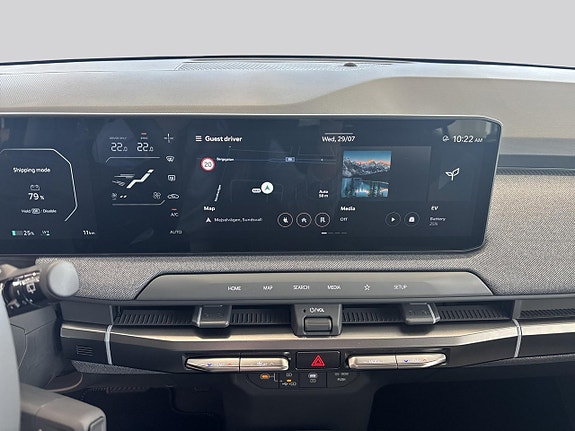 Kia EV3 11 of 16