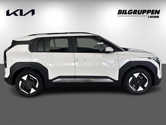 Kia EV3 4 of 5
