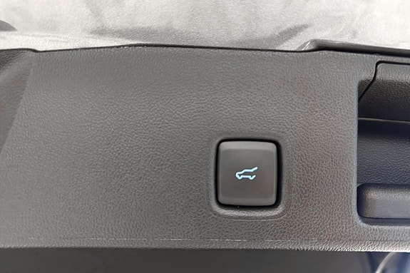 Ford Kuga 7 of 21