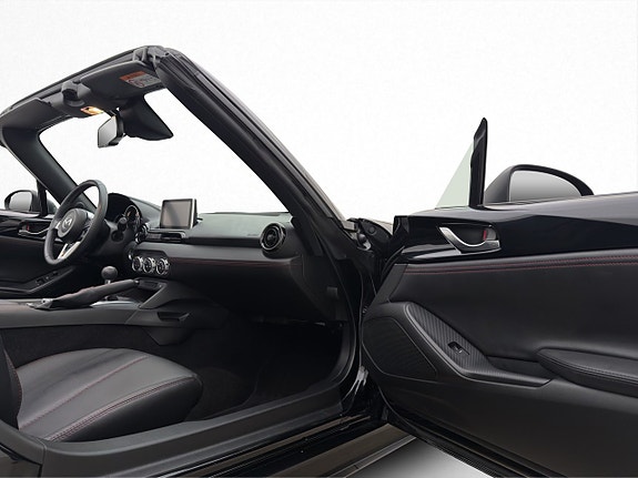 Mazda MX-5 24 of 29