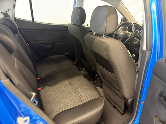 Kia Picanto 8 of 10
