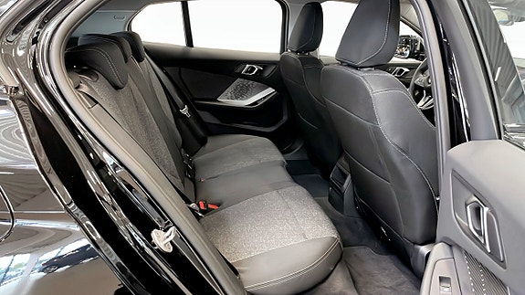 BMW 120 5 of 5