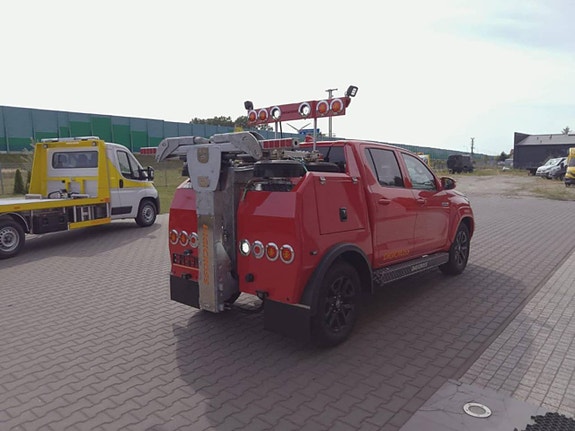 Toyota Hilux Garagebärgare 4 of 11