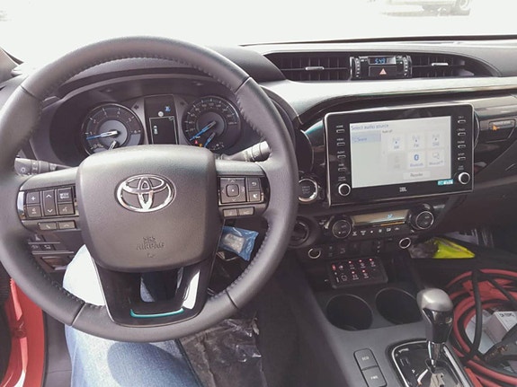 Toyota Hilux Garagebärgare 10 of 11