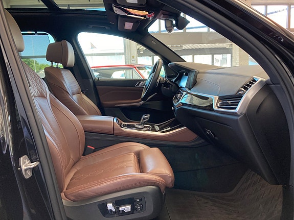 BMW X5 M 9 of 30