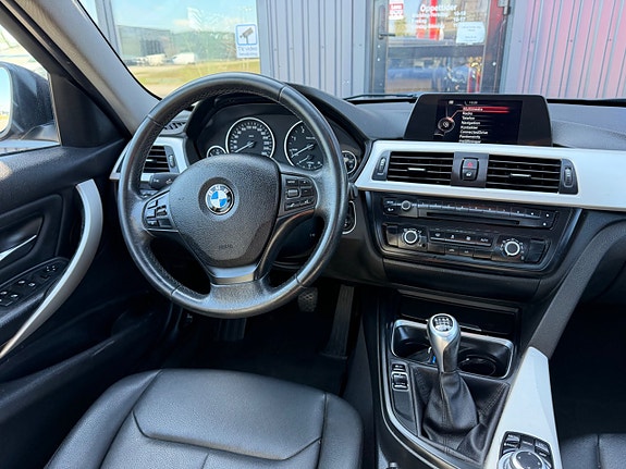 BMW 316 12 of 17