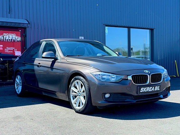 BMW 316 3 of 5