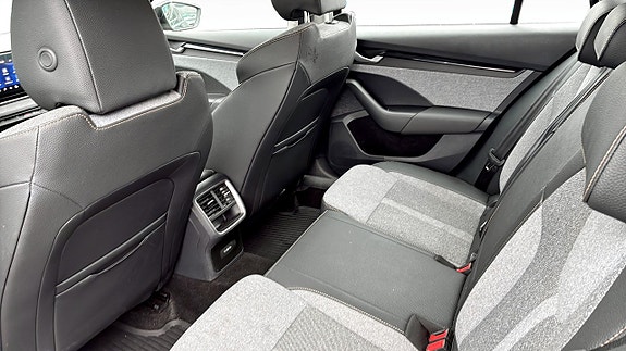 Skoda Octavia 11 of 12