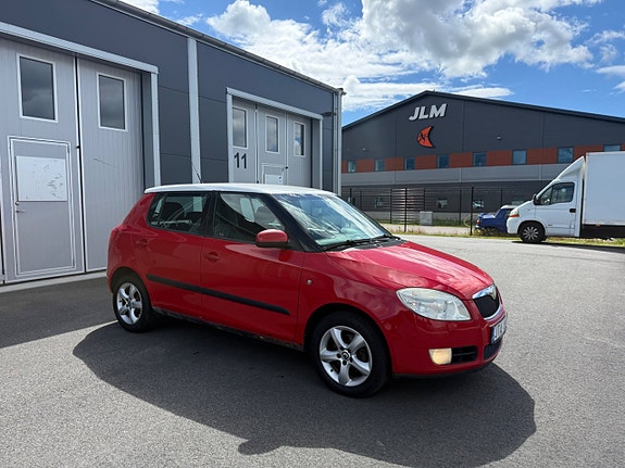 Skoda Fabia 3 of 5