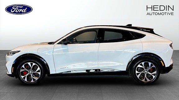 Ford Mustang Mach-E 6 of 20