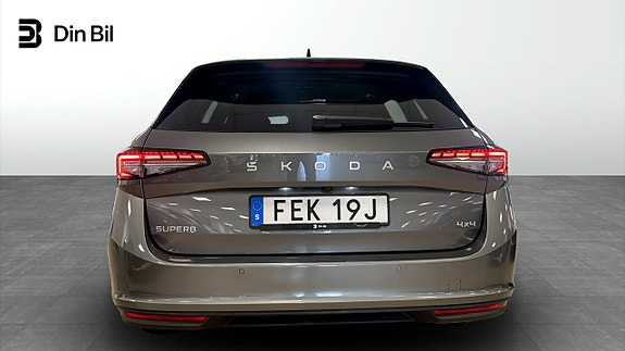 Skoda Superb 5 of 5