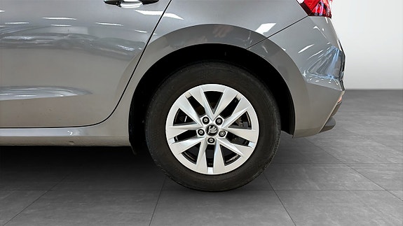 Skoda Fabia 6 of 12
