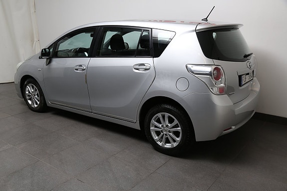Toyota Verso 4 of 5