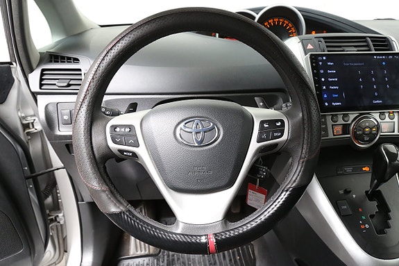 Toyota Verso 15 of 22
