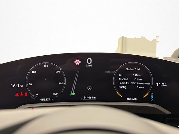 Porsche Taycan 21 of 30
