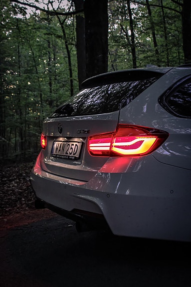 BMW 340i 4 of 5