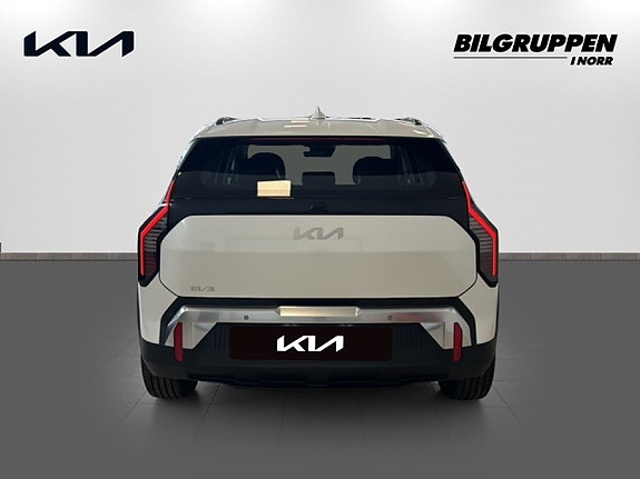 Kia EV3 5 of 5