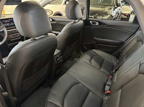 Kia Ceed 20 of 27