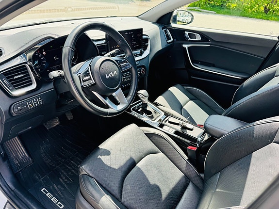 Kia Ceed 8 of 27