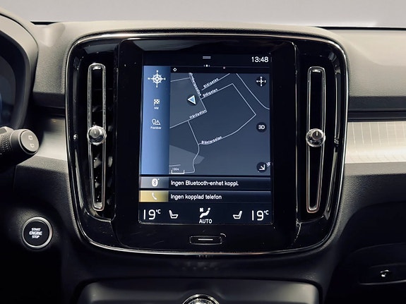 Volvo XC40 20 of 27