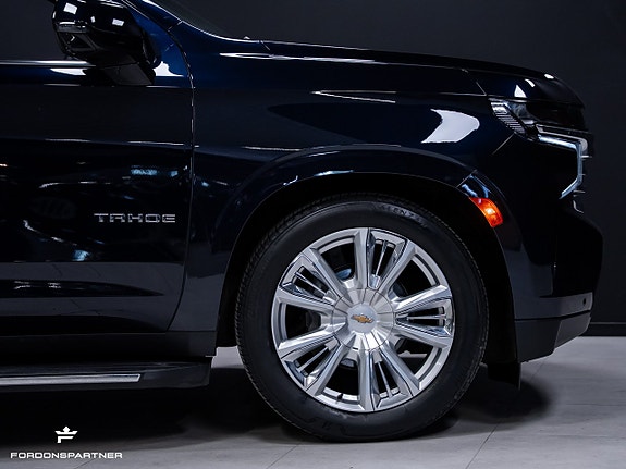 Chevrolet Tahoe 11 of 30