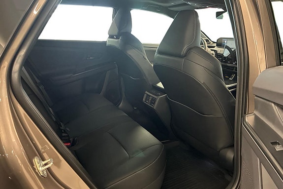 Toyota bZ4X Touring 8 of 14