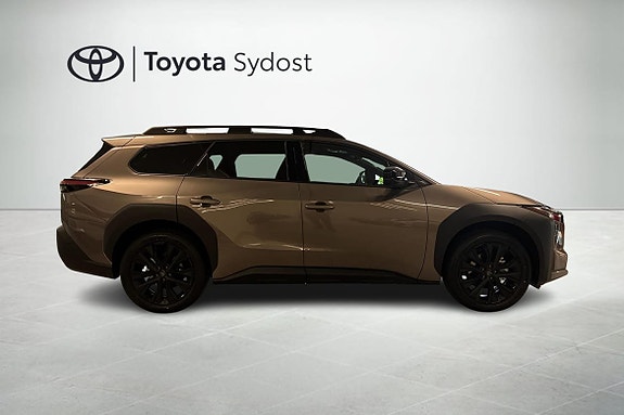 Toyota bZ4X Touring 12 of 14