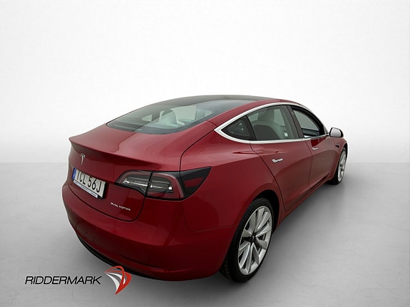Tesla Model 3 9 of 30