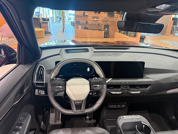 Kia EV5 10 of 14
