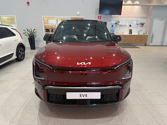 Kia EV5 14 of 14