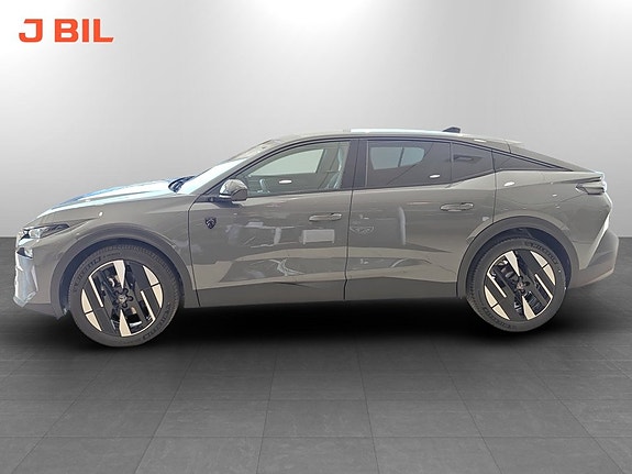 Peugeot 408 4 of 5