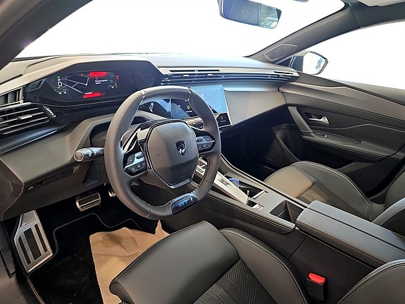 Peugeot 408 5 of 5