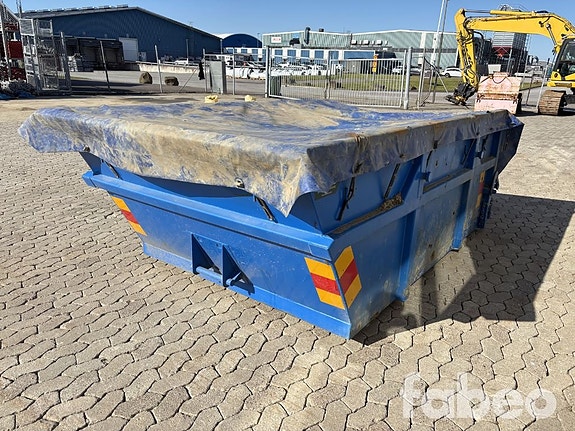Schaktbalja / Container med Presenning (131026)