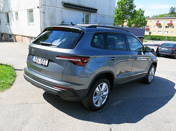 Skoda Karoq 3 of 5