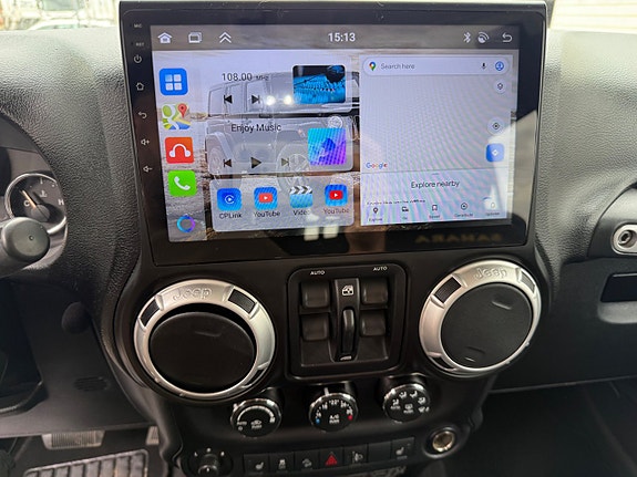 Jeep Wrangler Unlimited 12 of 23
