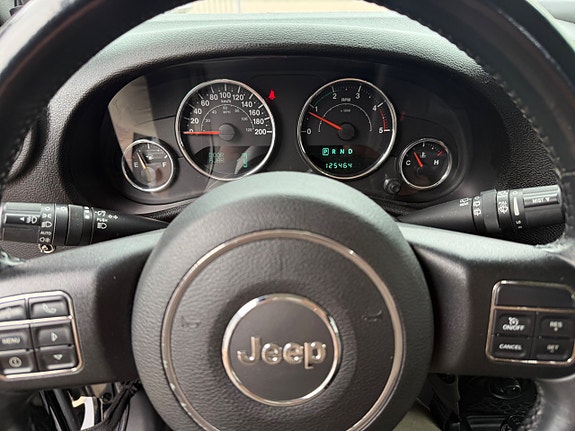 Jeep Wrangler Unlimited 13 of 23