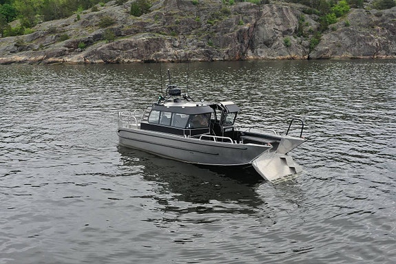 Arronet 28 Surprise Work - Volvo Penta D6 380/DPI