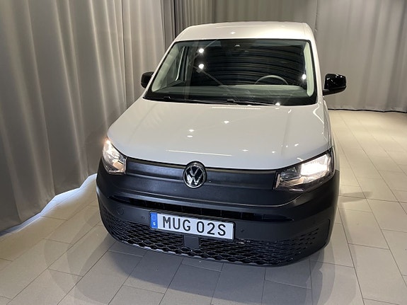 Volkswagen Caddy Maxi 3 of 5