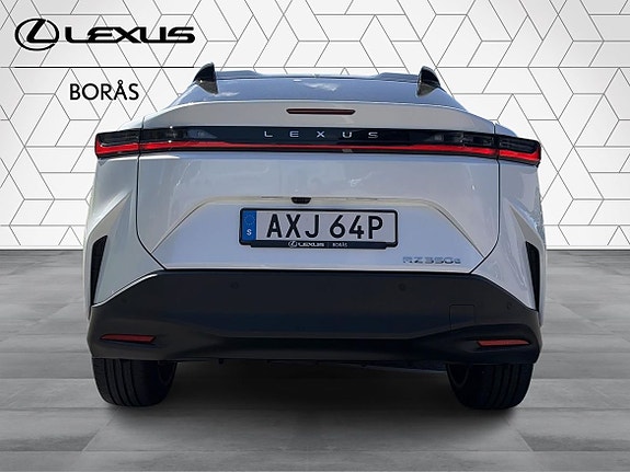 Lexus RZ350e 4 of 24